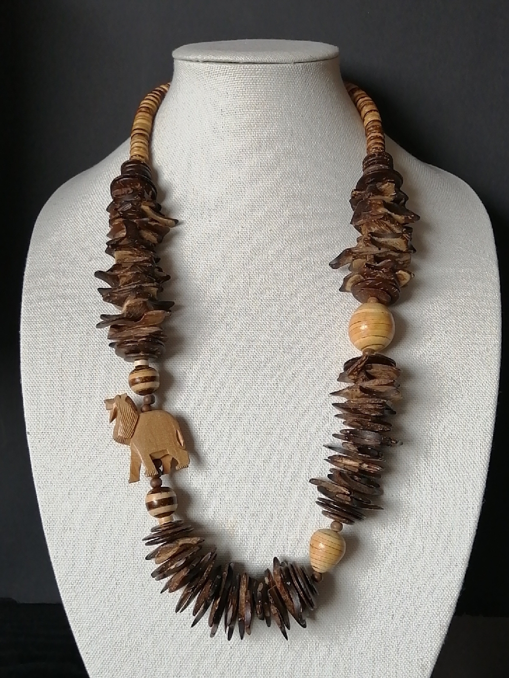 Vintage Bohemian Tribal Necklace Chunky Stacked Coconut Shell Beads Lion Pendant
